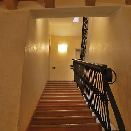 Attic 1 Centro Storico דירה פסקיארה דל גארדה