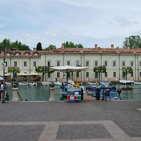 Attic 1 Centro Storico Apartament